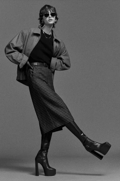 Look 2